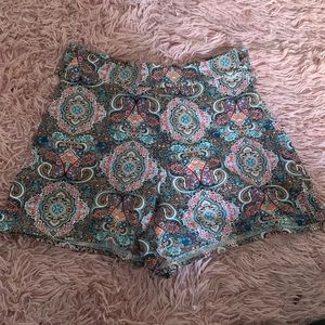 multi color shorts can tie in front or back